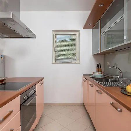 Gæstehus Lux 1 Rijeka