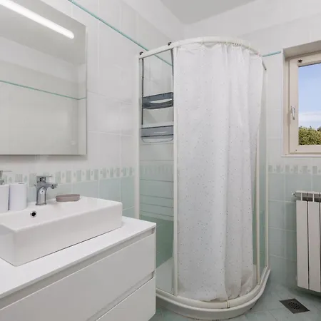 Lux 1 Gæstehus Rijeka