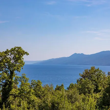 Lux 1 Guest house Rijeka